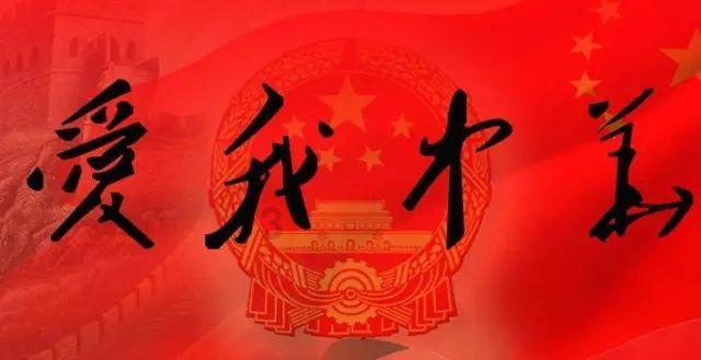 我把我最爱的那个女孩惹生气了，她要和我分开，但我真的很爱她，离不开她，要怎么感动她游戏画面
